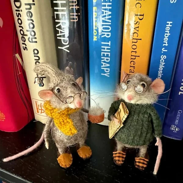 WhiskerWool™ – Souris en feutre à la main