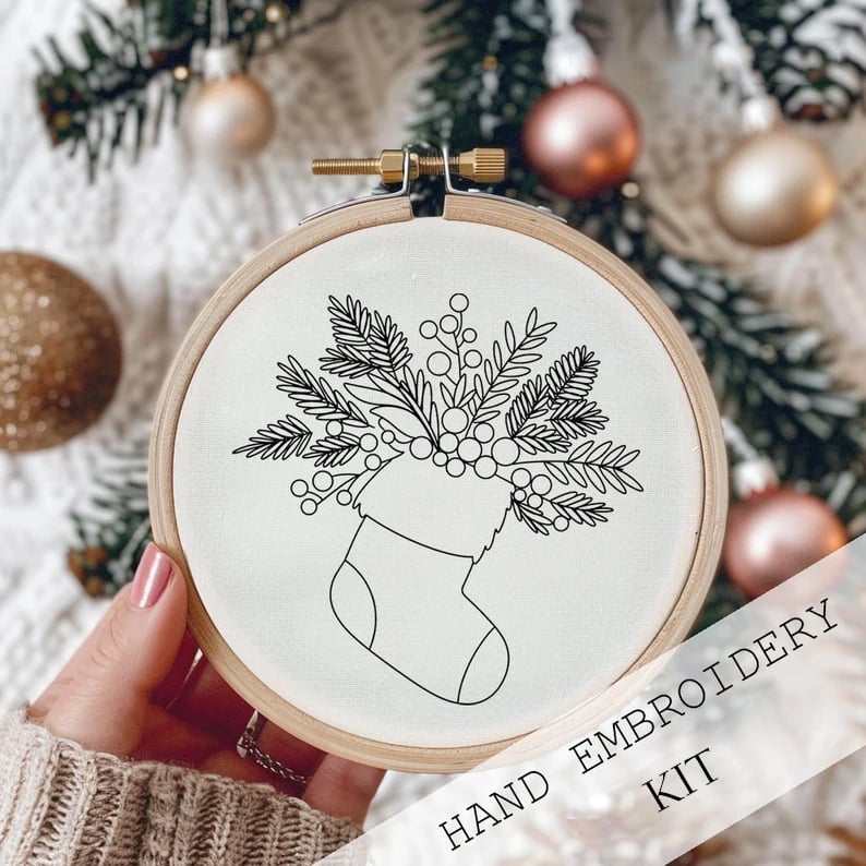 HollyHoop™ - Ensemble de broderie d'hiver pour débutants