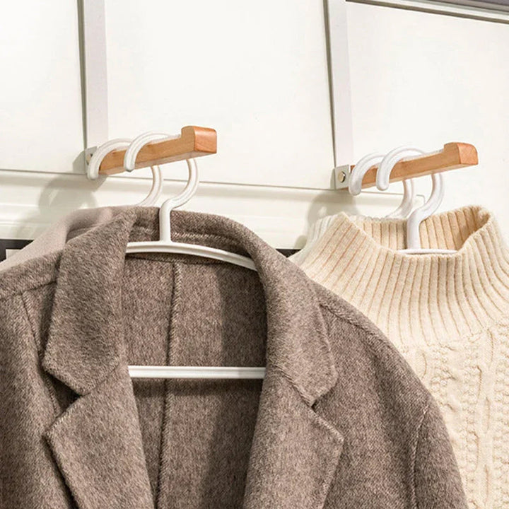 HangClothes – Le crochet de porte premium pliable !