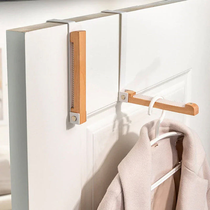 HangClothes – Le crochet de porte premium pliable !