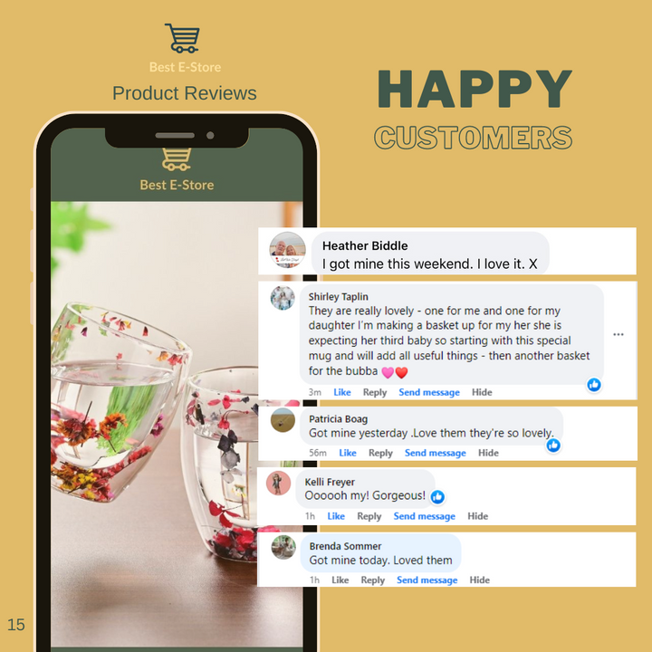Tasses en verre avec des fleurs séchées