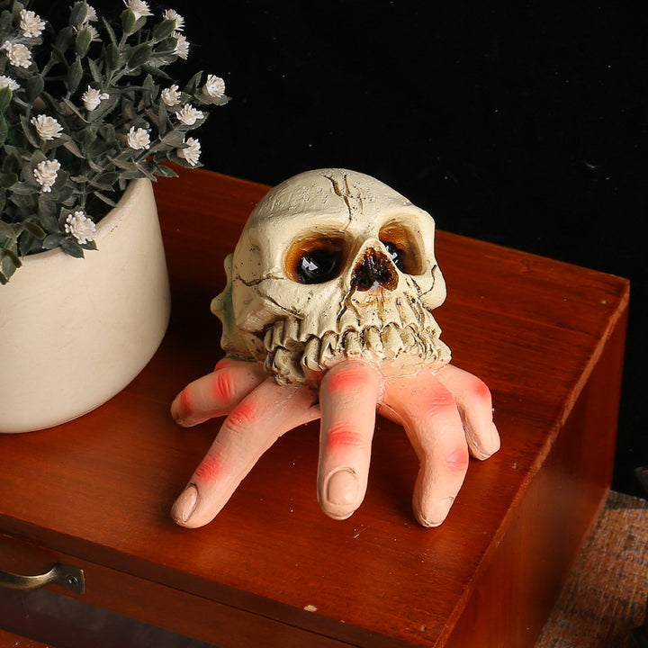 BoneCreep – La main des enfers !