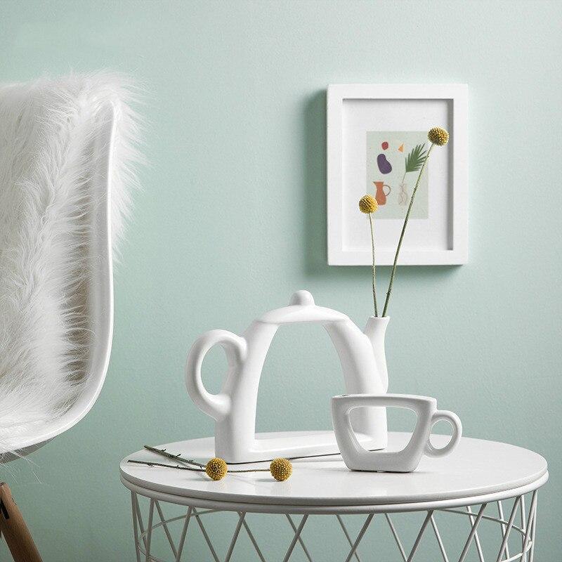 Élégant vase Lola en céramique pour un boligindretning moderne