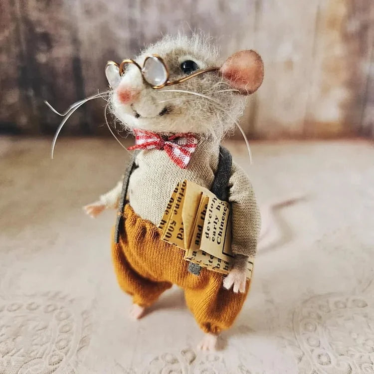 WhiskerWool™ – Souris en feutre à la main
