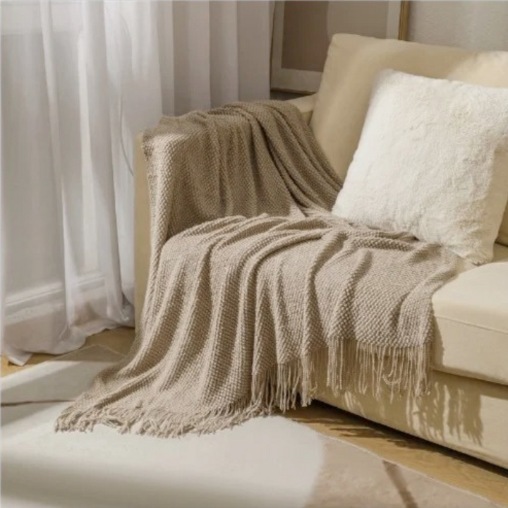 Alvryn — Couverture douce en laine mérinos avec franges élégantes