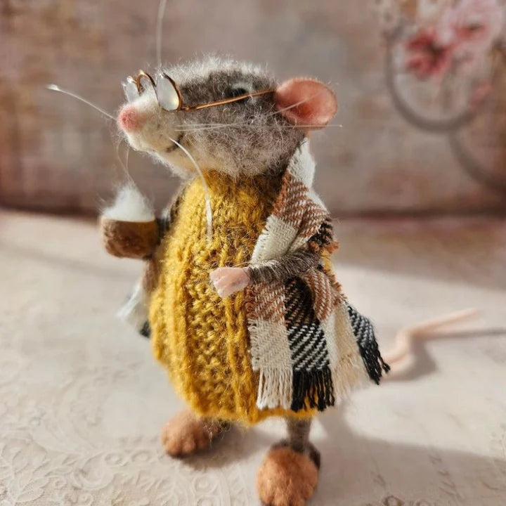 WhiskerWool™ – Souris en feutre à la main