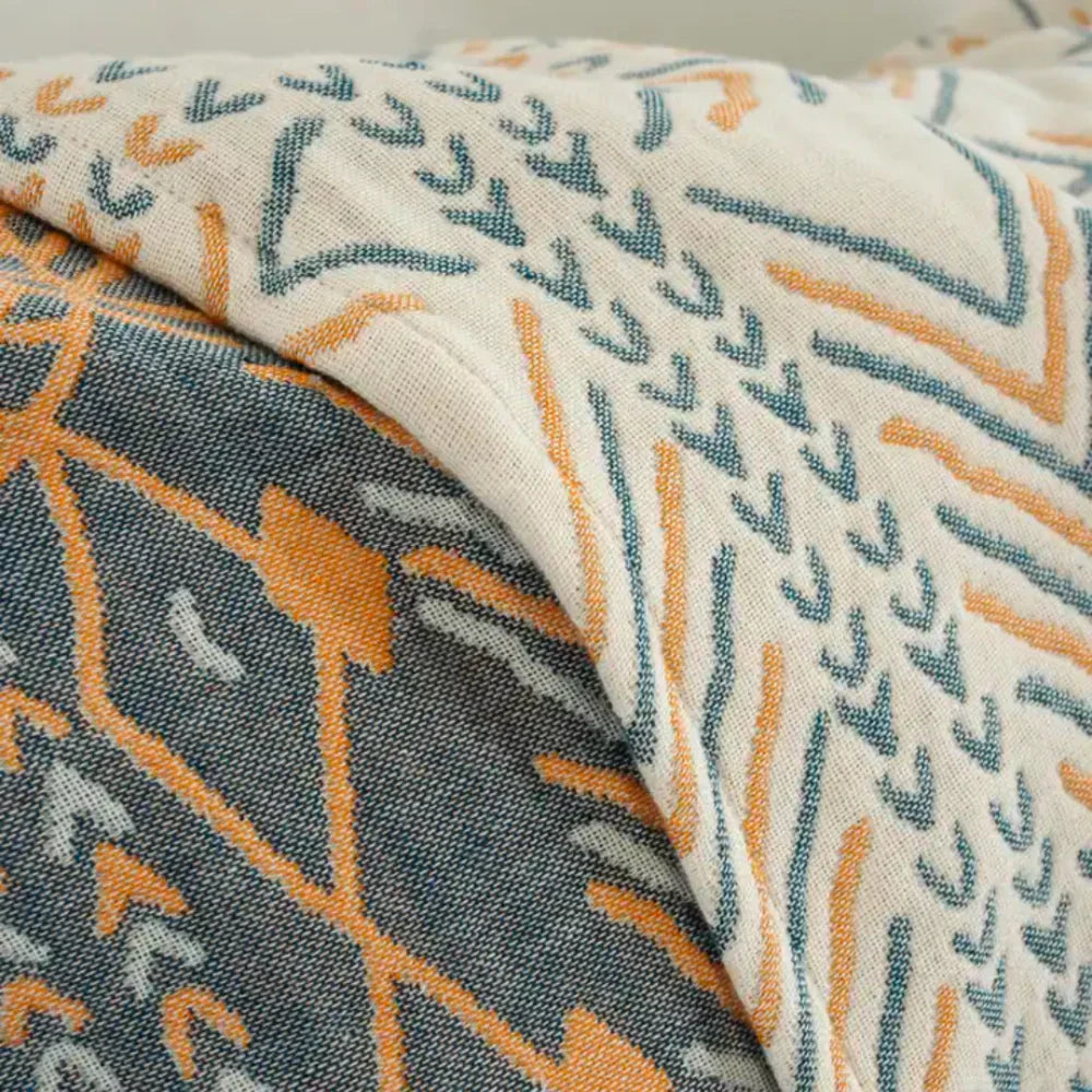 Mandoria Couverture Réversible Boho | Design Mandala | Utilisable des Deux Côtés & Douce au Toucher | 150×200 cm / 200×230 cm