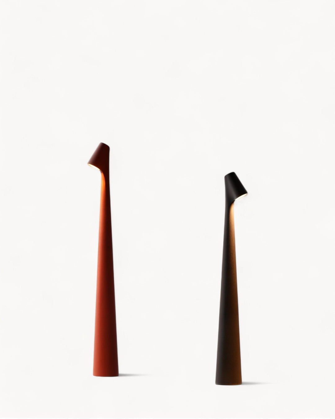 Lampe de table moderne à commande tactile, 3 niveaux de luminosité, aluminium