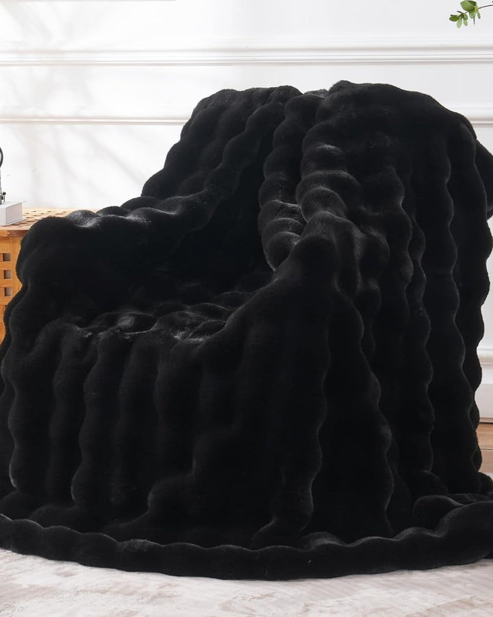 Couverture moelleuse à carreaux structurée - Douce et câline - Blanc/Marron/Noir - 110 x 150 cm