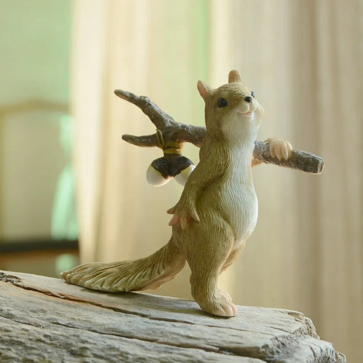 NutCharm – Le décor écureuil avec cœur !