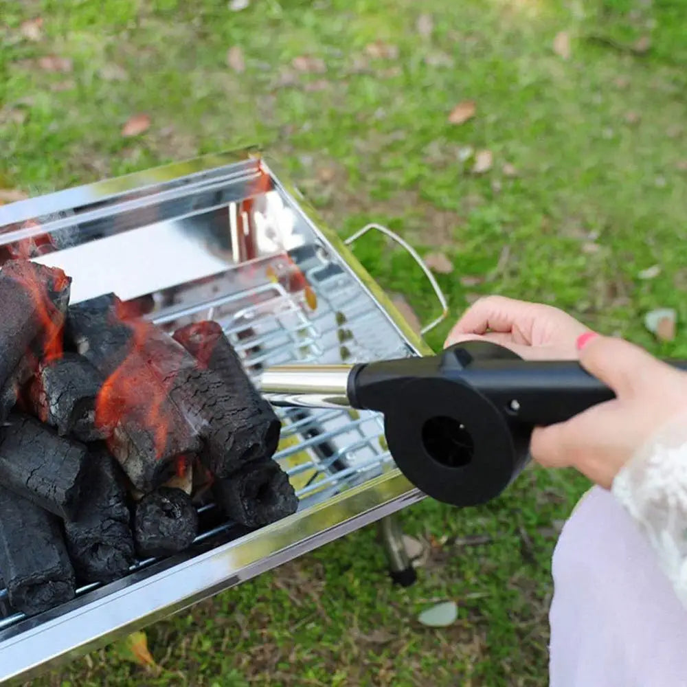 GrillMeister Pro BBQ Ventilateur à Main | Manuel & Sûr | Contrôle Parfait des Braises | Acier Inoxydable