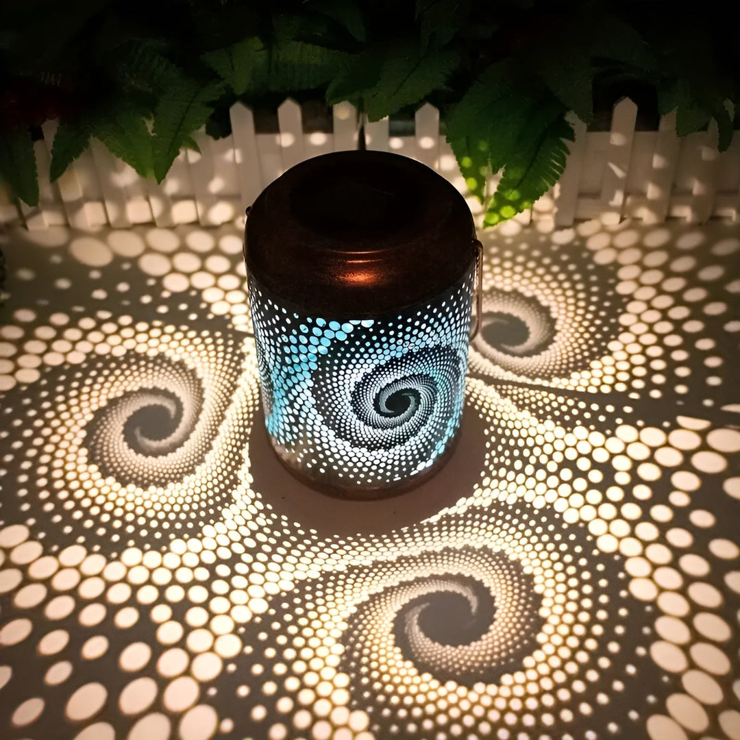 LioraSpira Lampe de projection solaire pour jardin avec projection en spirale | Design artistique | Résistante aux intempéries | 28x19x13 cm