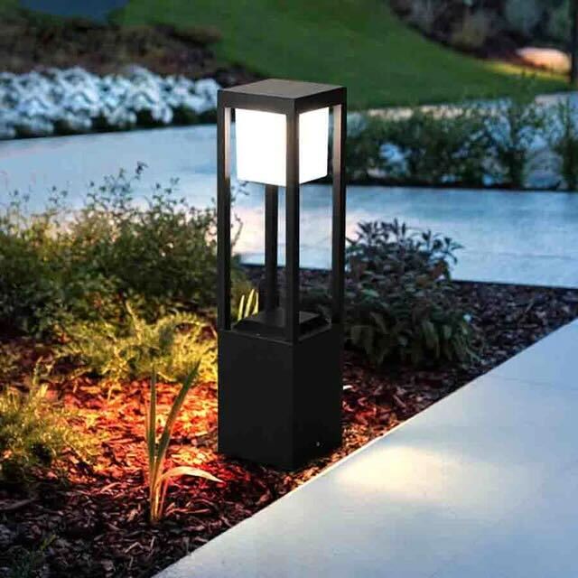 Lampe solaire LUXANO Cube | 60 cm de hauteur | Lumière LED blanc chaud | Étanche IP54 | Éclairage extérieur durable