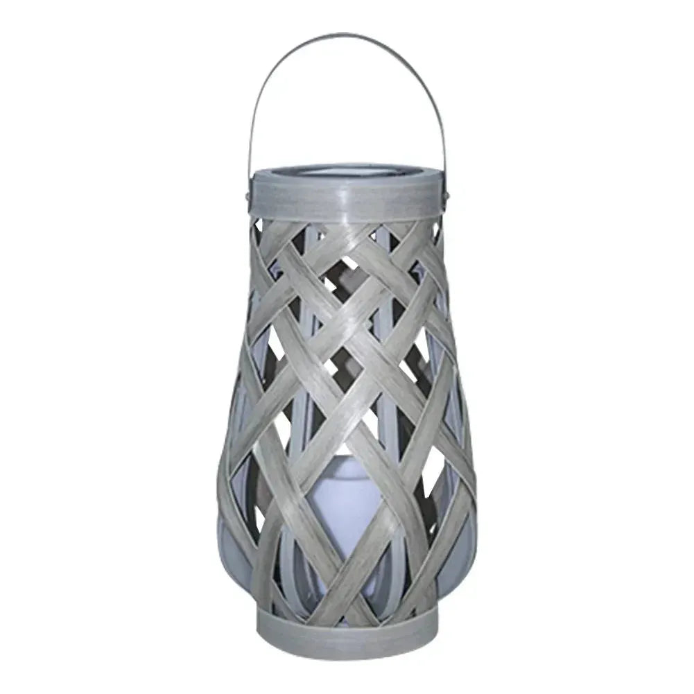Solambra Lanterne Solaire Suspendue en Rattan | Lumière Blanc Chaud | Résistante aux Intempéries IP44 | Bambou & Rattan
