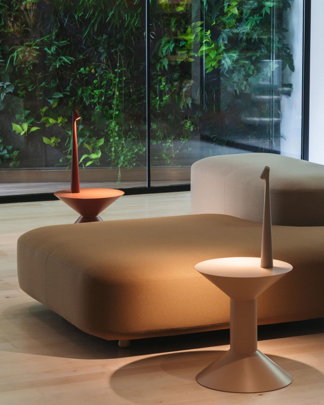 Lampe de table moderne à commande tactile, 3 niveaux de luminosité, aluminium