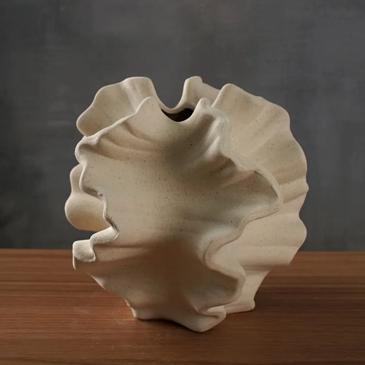 Scandiva | Vase en céramique en forme de corail | Design nordique | Beige mat
