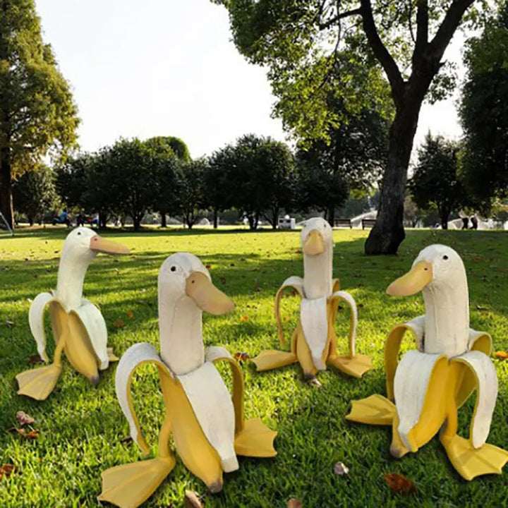Sculpture BananaDuck "Quaki" | Décoration de jardin amusante | Résine artistique résistante aux intempéries | 17 cm