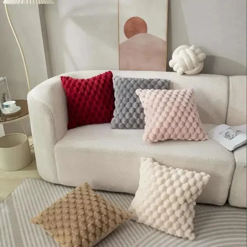 Housse de coussin PlushPine | Motif tortue 3D | Doux & Élégant | Blanc crème 45×45 cm