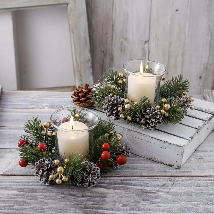 Couronne de Bougie NordicPine | Couronne de Noël avec cônes de pin et baies | Couronne rustique en aiguilles de pin | Décoration de table festive