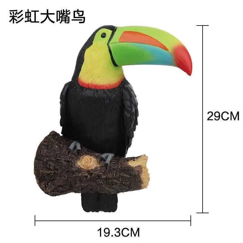 Figurine Tukan TropiJoy | Décoration d'arbre peinte à la main | Statue de jardin suspendue en résine | 29 × 19,3 × 11 cm