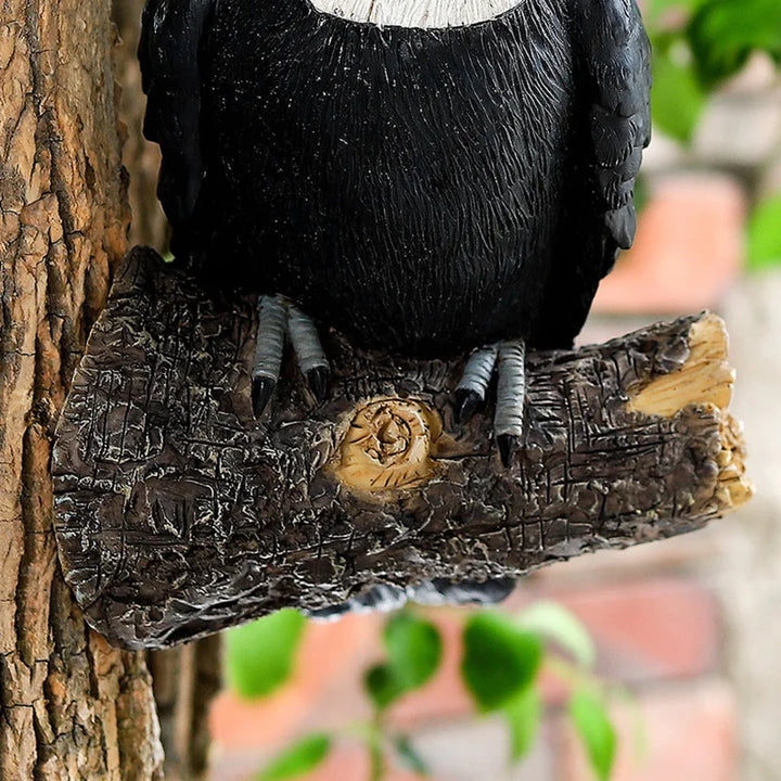 Figurine Tukan TropiJoy | Décoration d'arbre peinte à la main | Statue de jardin suspendue en résine | 29 × 19,3 × 11 cm