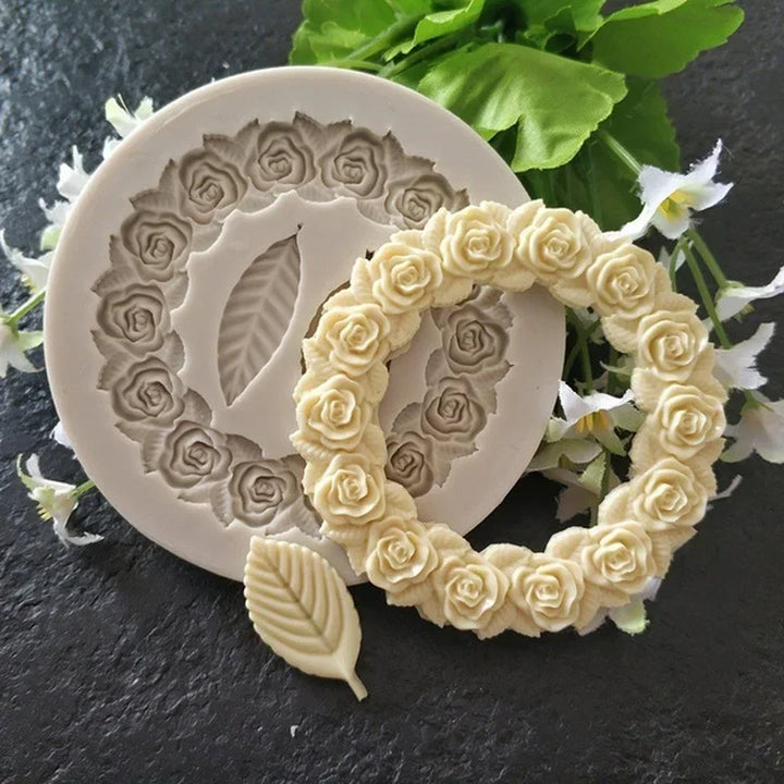 DekoMould™ Moule en Silicone Rosette & Feuilles | Pour Fondant, Chocolat & Pâte à Sucre | Décorations de Gâteaux Fines & Designs de Cadres