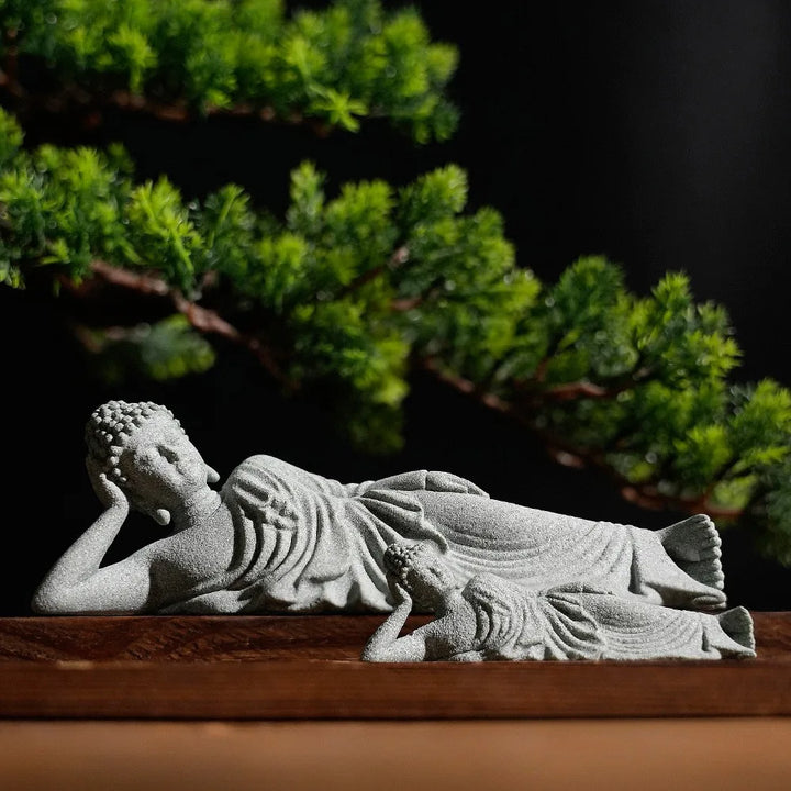SERENYA Bouddha couché | Figurine en grès faite à la main | Symbole Feng Shui de paix et de bonheur | 9–18 cm