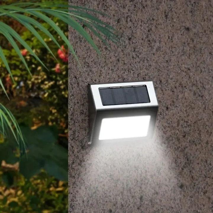 Lunettra Solar Stufenlicht en Acier Inoxydable | 3 LEDs | IP45 Étanche | Écologique & Résistant à la Corrosion | Pour Jardin, Clôture & Mur