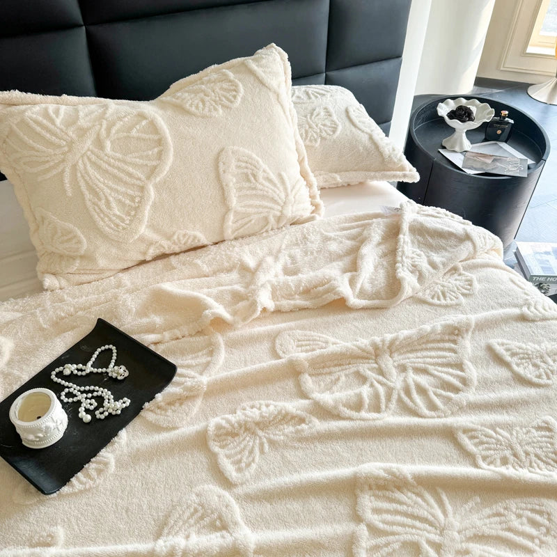 Couverture en Flanelle Fleurière | Design de Papillons 3D | Douce & Chaleureuse | Pour Lit, Canapé & Camping