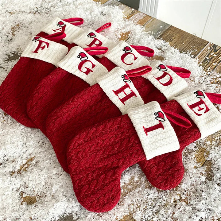 Chaussette de Noël SnowKnit | Tricotée avec un motif de flocons de neige | Décoration de Noël & idée cadeau | 25×15 cm