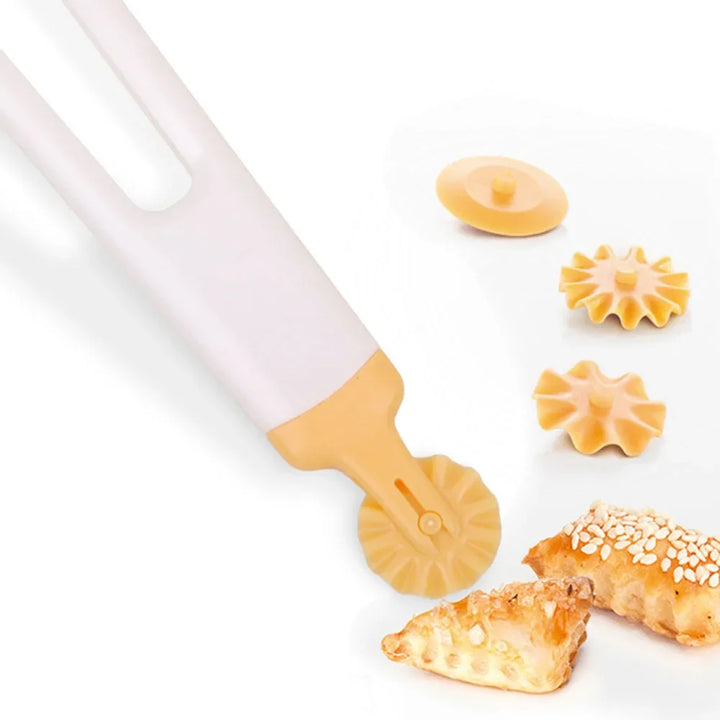 Bakelo Rouleau à pâtisserie Cutter | Cutter de pâte polyvalent | 15,7 × 3,4 cm | Aide à la cuisson en plastique