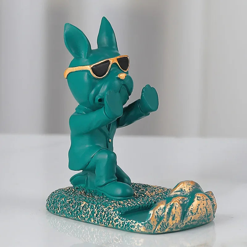 Bulldoggo PhoneStand | Support de téléphone & Figurine | Sculpture en résine | 9–11 cm