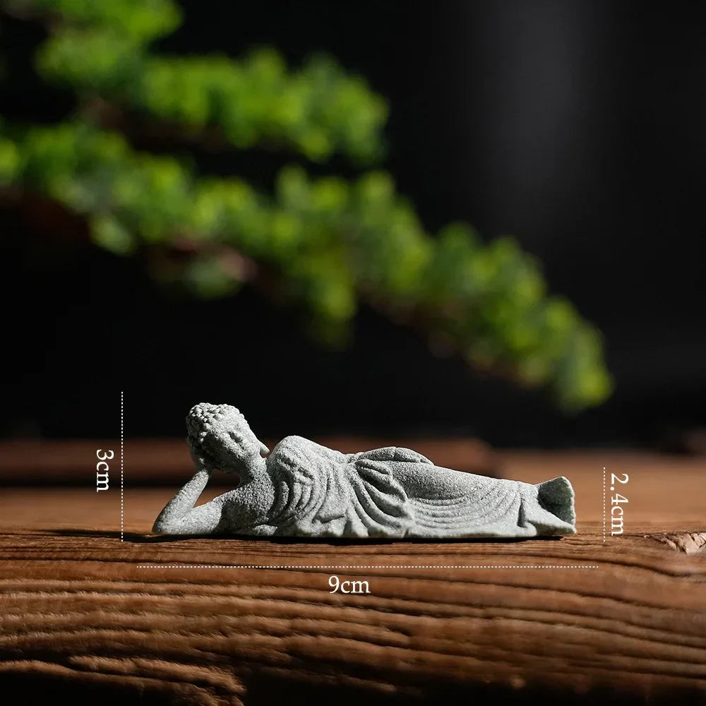SERENYA Bouddha couché | Figurine en grès faite à la main | Symbole Feng Shui de paix et de bonheur | 9–18 cm