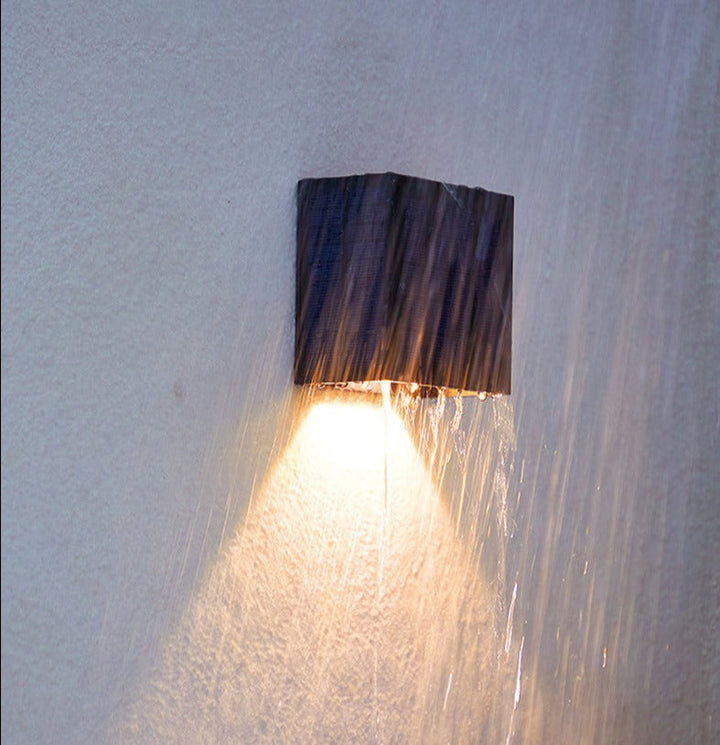 Applique solaire LUNORA | Avec capteur crépusculaire | Résistante aux intempéries IP65 | Lumière chaude et froide | 10,5x6 cm
