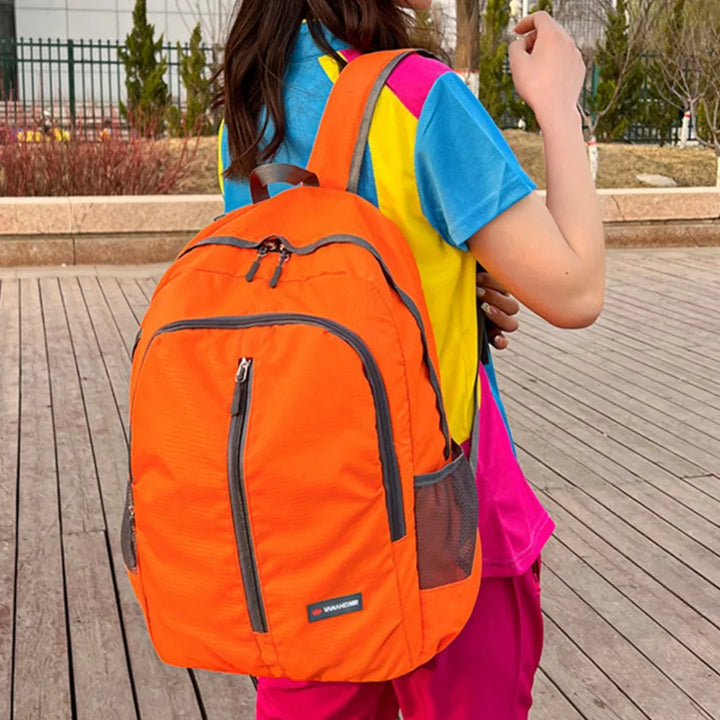 Trekparo Sac à Dos Pliable | 30L Ultra Léger & Imperméable | Pour Randonnée, Camping & Voyage | Sac à Dos Unisexe