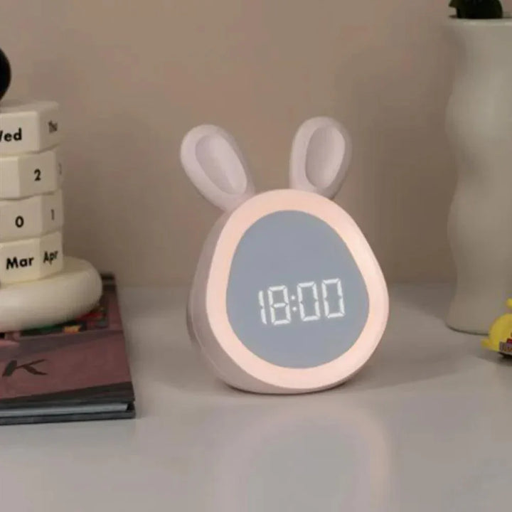 LumiHoppel Réveil Enfant | Veilleuse LED | Économique & Design de Lapin Mignon | Blanc/Rose | 8,8 x 7,3 x 11,2 cm
