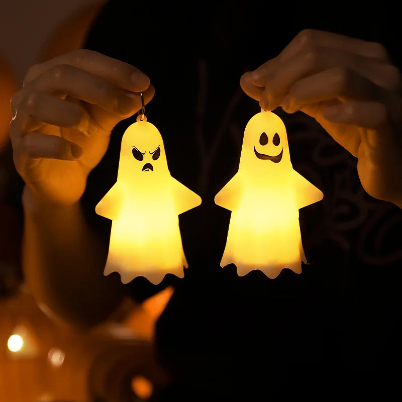 FrightLight Lampe Suspendue Halloween | LED Fantôme & Citrouille Lanterne | Décoration Effrayante et Belle
