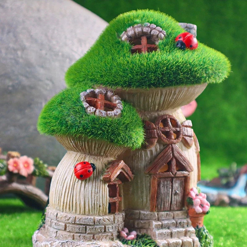 LUMORA Maison de Fée Solaire | Maison Champignon en Résine | Résistante aux Intempéries & Éclairage LED | Décoration de Jardin 18 × 16 × 11 cm