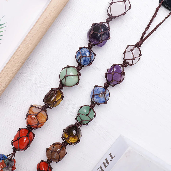 ChakraNova | Pendentif en cristal naturel Chakra – Pierre de guérison & bijou énergétique pour voiture, yoga et méditation
