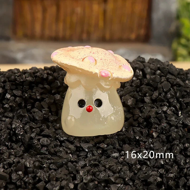 Mycoria Mini-Champignons 6 pièces | Figurines décoratives lumineuses | Résine | Pour jardin féerique, paysages de mousse & maison de poupées