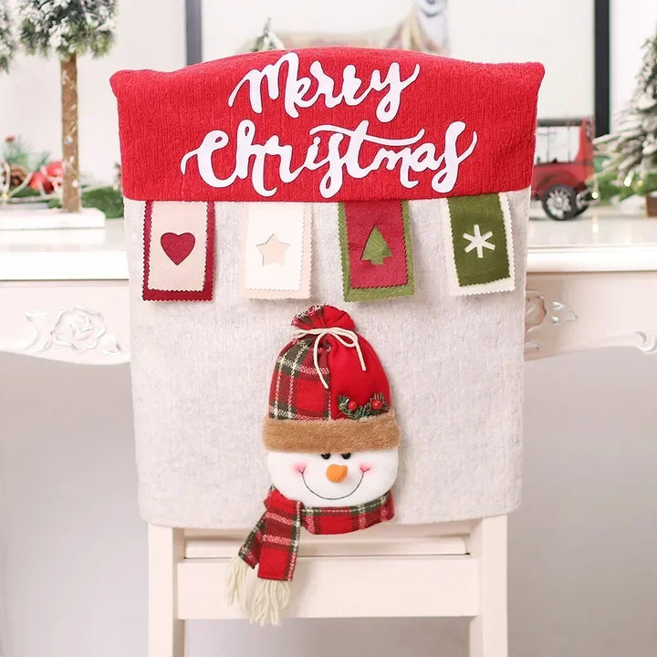 Housse de chaise de Noël MerrySeat | Design Père Noël, Bonhomme de neige & Renne | Housse de chaise en tissu | Décoration réutilisable pour Noël