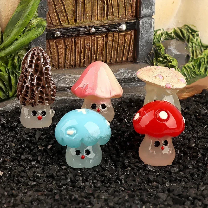 Mycoria Mini-Champignons 6 pièces | Figurines décoratives lumineuses | Résine | Pour jardin féerique, paysages de mousse & maison de poupées