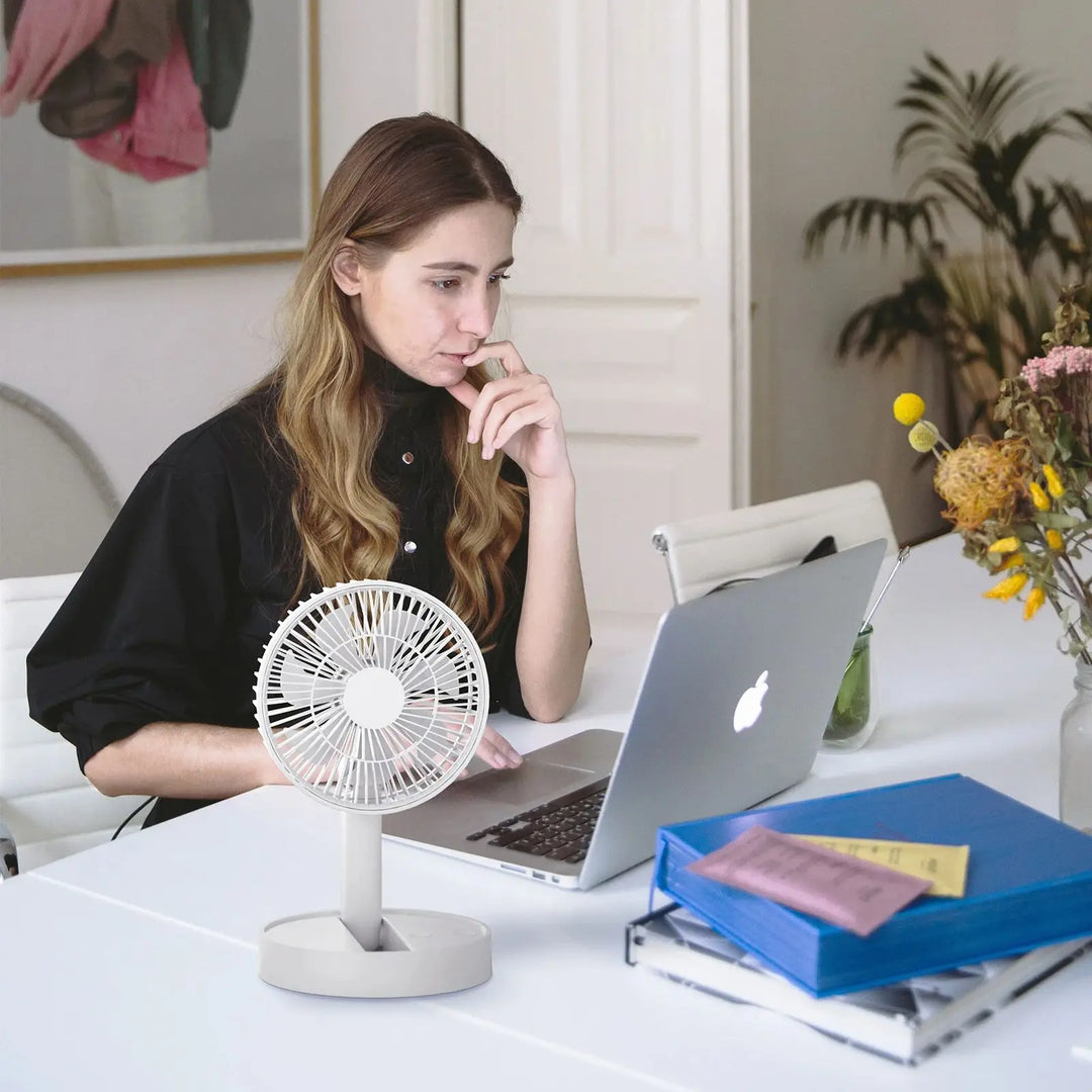 Ventilateur pliant AeroFold | Ventilateur USB à 4 vitesses avec minuterie | Compact & Silencieux | Pour intérieur & extérieur