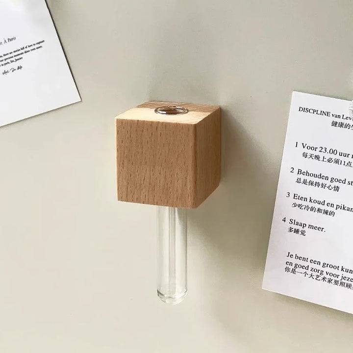MagnaVase | Vase à tubes à essai magnétique en bois | Décoration créative pour la maison | Fait main & Stylé