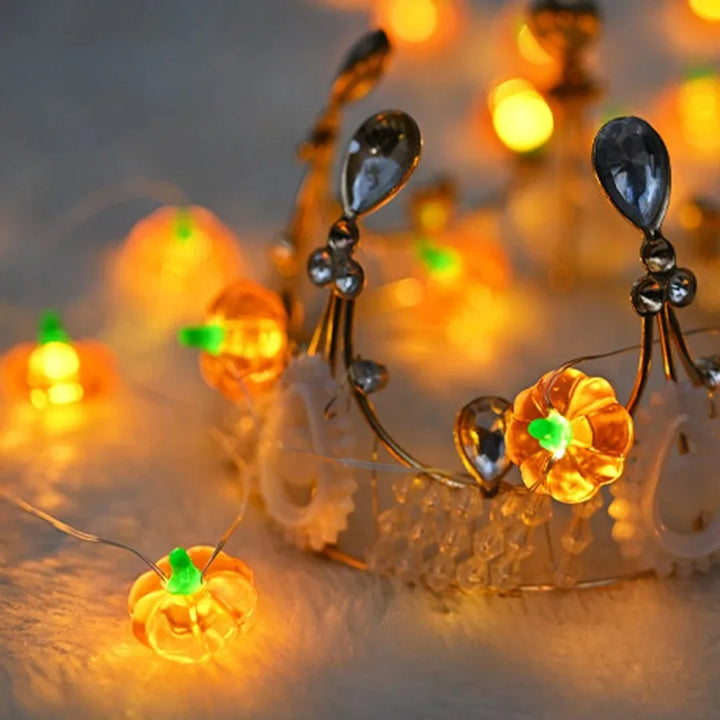Guirlande LED PumpkiLights | Décoration de citrouille d'Halloween | 10/20/30 LEDs | 1–3 m | Fonctionne sur piles