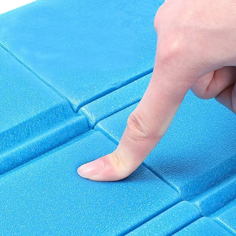 Tapis de Camping | Ultra Léger & Imperméable | Pliable & Isolant | TrekMoll XPE