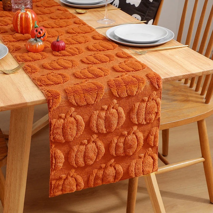 Nappe HauntLuxe | Broderie Citrouille & Fantôme | Design 3D | Décoration Halloween de Luxe