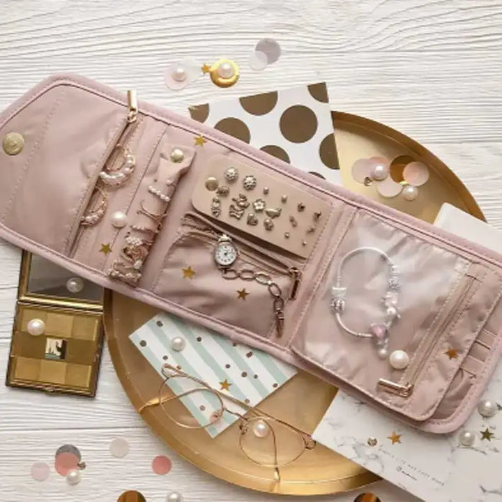 Trousse à bijoux Velmora Roll | Pliable & Gain de place | Pour les voyages & à la maison | Aspect velours en 3 couleurs