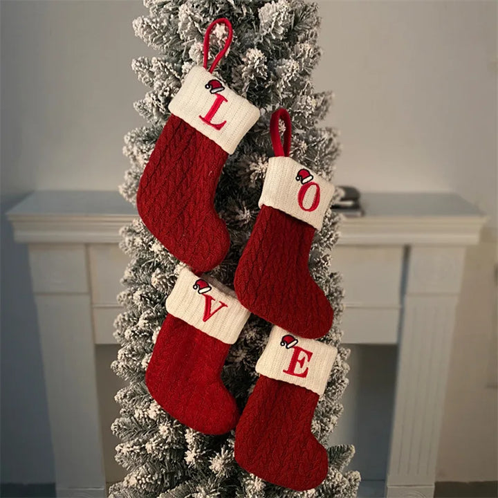 Chaussette de Noël SnowKnit | Tricotée avec un motif de flocons de neige | Décoration de Noël & idée cadeau | 25×15 cm