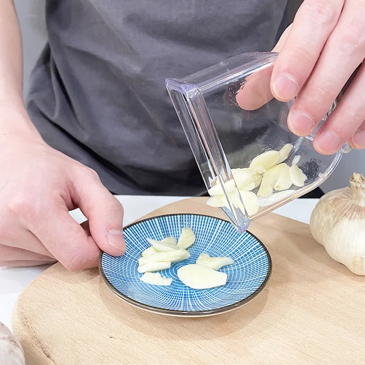 GARLICO Presse-ail manuelle | Râpe et éplucheur à ail | Acier inoxydable & ABS | Outil de cuisine pour hacher finement